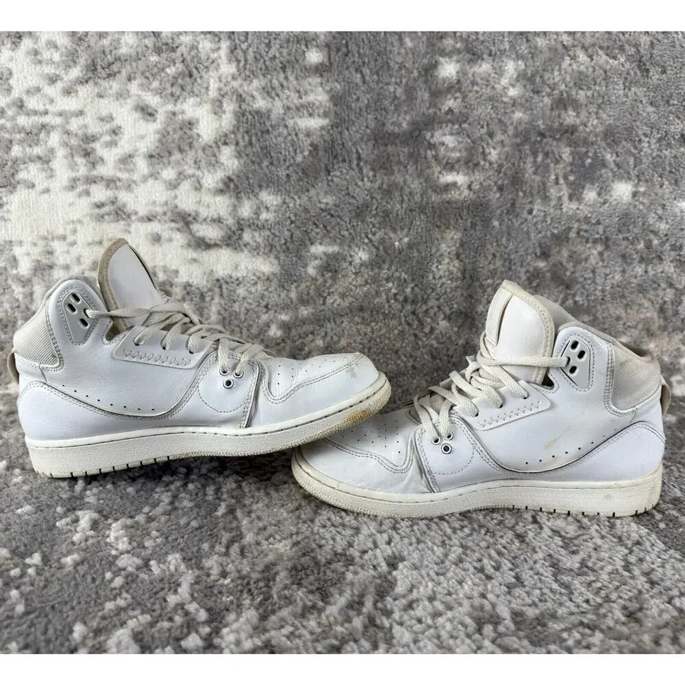 Nike Air Jordan 1 Flight 2 Boys Sz 7Y White 631784-111 Basketball Shoes Sneakers
